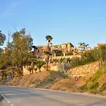 Villa Rural En Malaga Con Piscina Y Vistas Al Mar